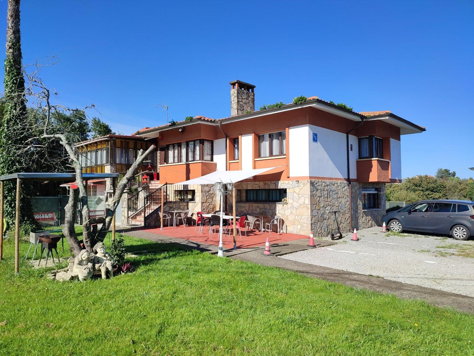 Willa Family House Gijón Zewnętrze zdjęcie