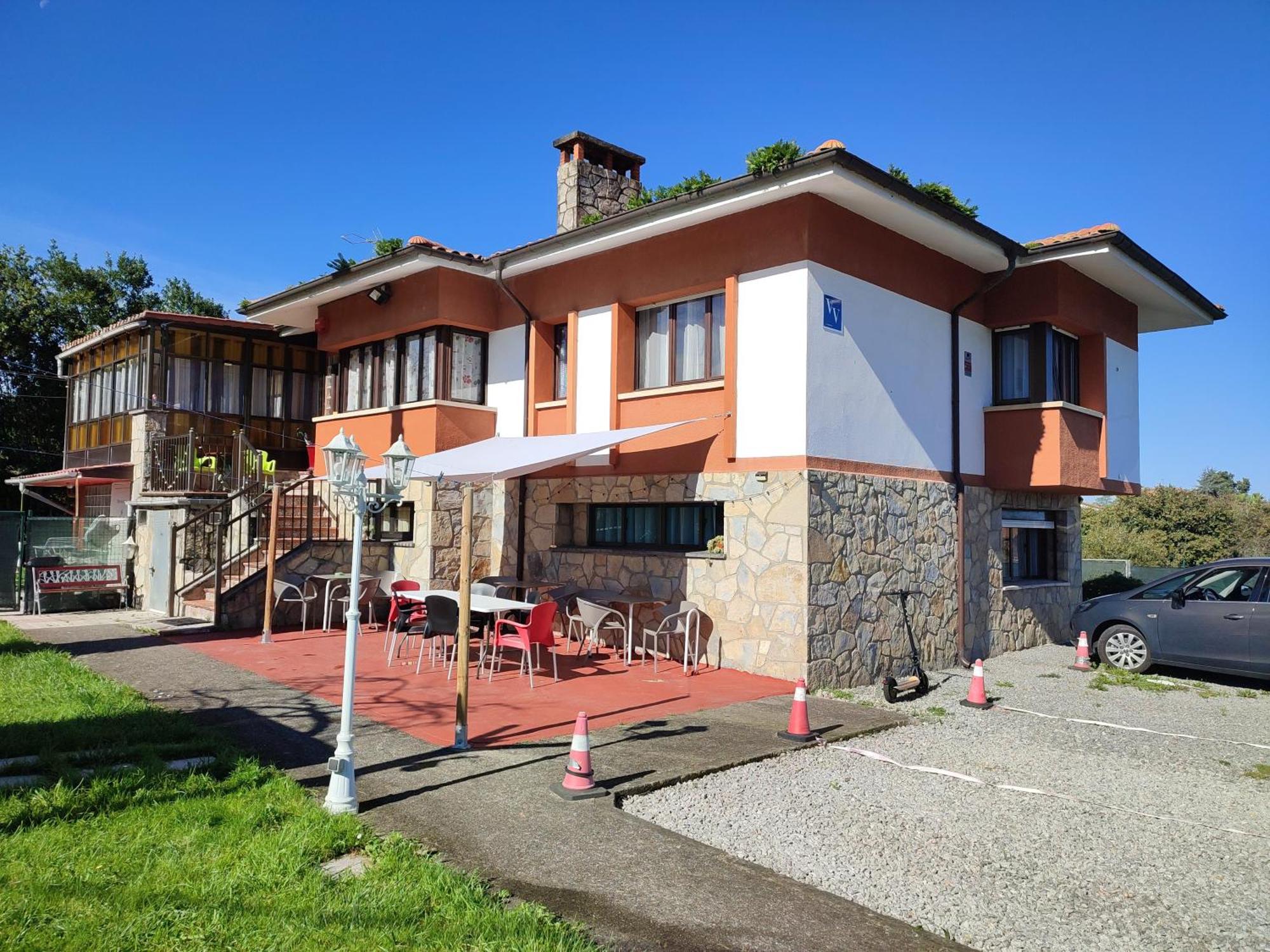 Willa Family House Gijón Zewnętrze zdjęcie